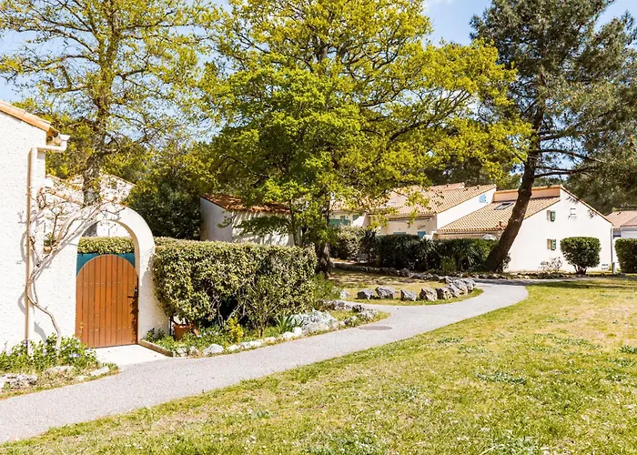 Holiday Home Les Maisons De L'Ocean-3 By Interhome